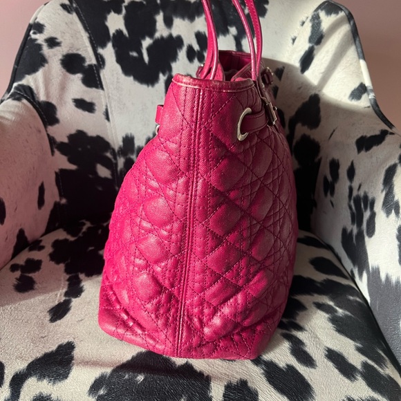 Christian Dior Cannage Panarea Quilted Tote - Picture 4 of 16
